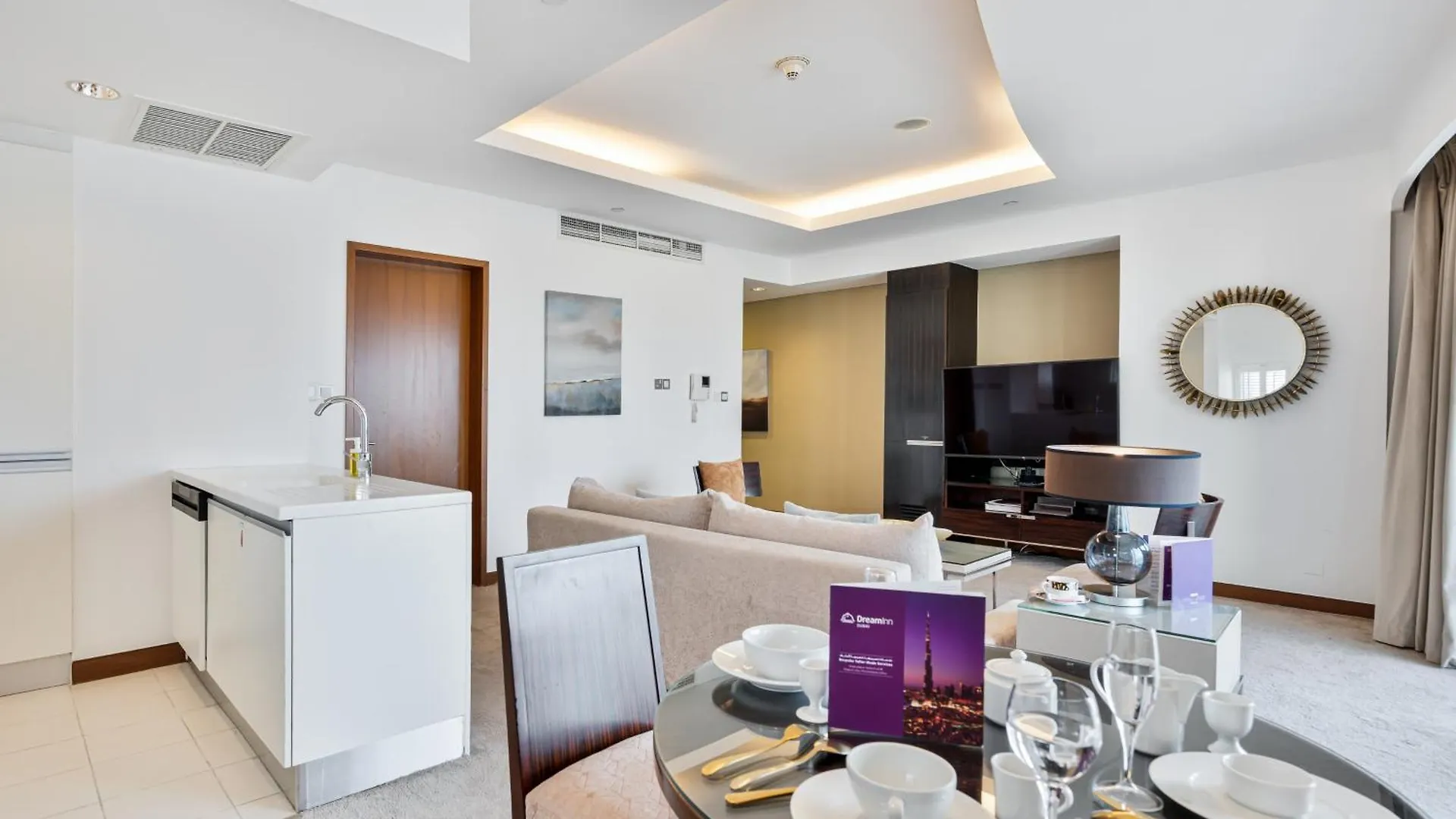Dream Inn - Fashion Avenue Residences Formerly Address Dubai Mall 0*,