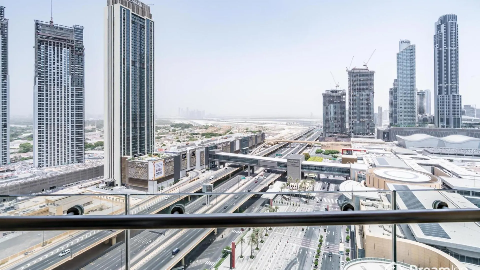Dream Inn - Fashion Avenue Residences Formerly Address Dubai Mall 0*,